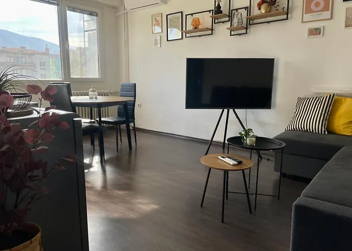 Cozy Free Parking Wi-fi Netflix * ソフィア